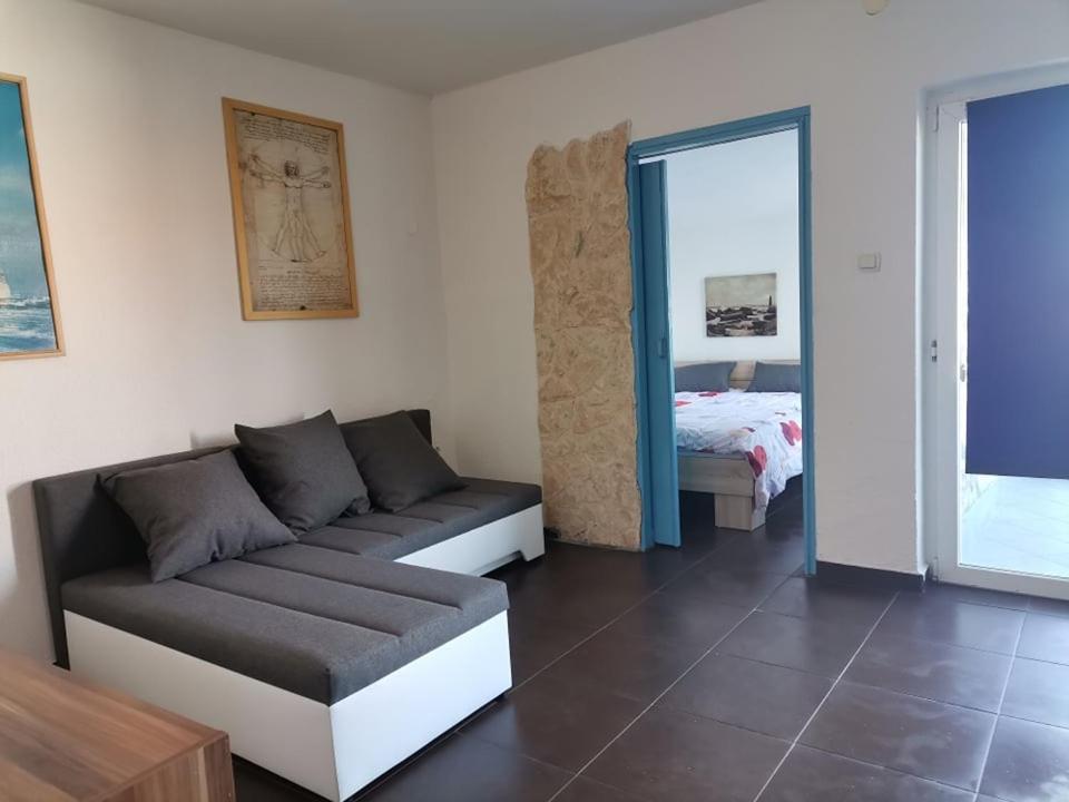 Apartmani Omišalj Εξωτερικό φωτογραφία