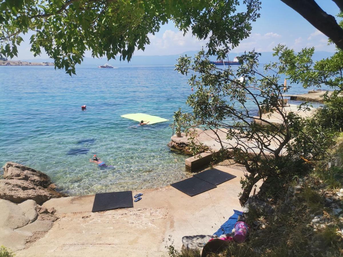 Apartmani Omišalj Εξωτερικό φωτογραφία
