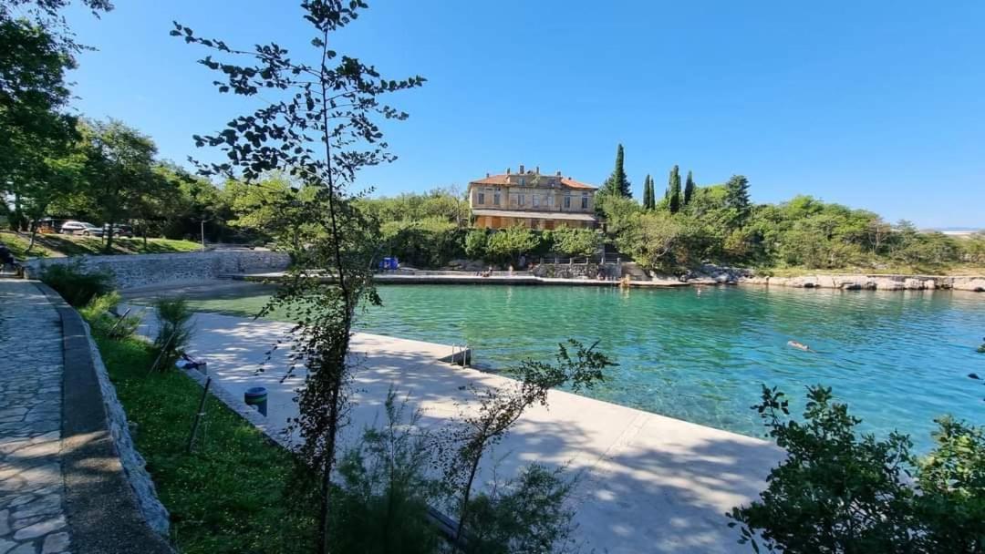 Apartmani Omišalj Εξωτερικό φωτογραφία